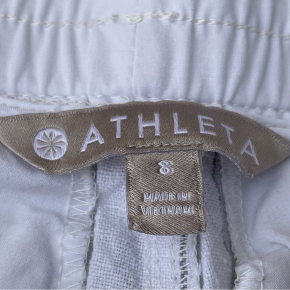 Athleta women’s white and gray striped shorts Sz 8 - Picture 2 of 6